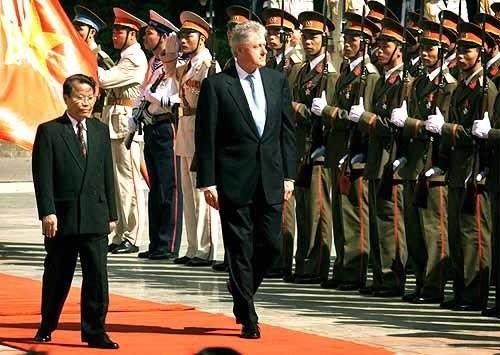 Ba lần thăm Việt Nam của cựu tổng thống Bill Clinton