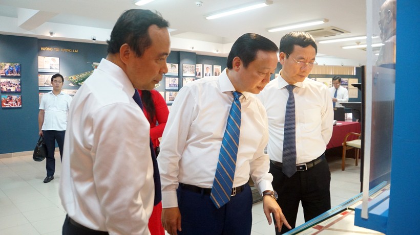 Phó Thủ tướng Trần Hồng Hà làm việc với 2 Đại học Quốc gia ảnh 2