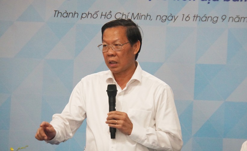 Ông Phan Văn Mãi, Chủ tịch UBND TPHCM phát biểu tại Hội nghị. Ảnh: Mạnh Tùng ảnh 2