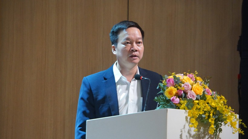 Ông Nguyễn Anh Dũng, Phó Vụ trưởng Vụ Giáo dục Đại học (Bộ GD&ĐT) trình bày báo cáo tóm tắt quy hoạch. Ảnh: Mạnh Tùng