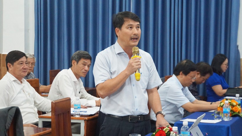 TS Khổng Trung Thắng, Chủ tịch Hội đồng Trường Đại học Nha Trang nêu ý kiến về quy mô đào tạo phân bổ theo vùng. Ảnh: Mạnh Tùng