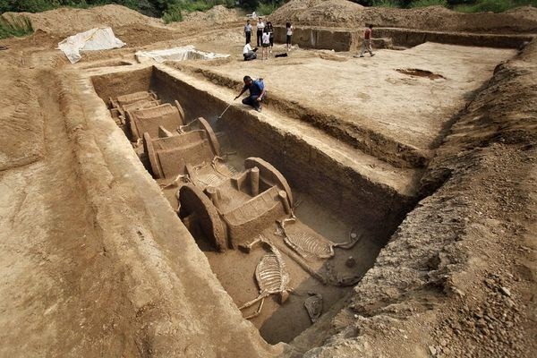 Khám phá lăng mộ ngựa có một không hai ở Trung Quốc