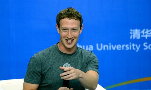 Ông chủ Facebook dùng tiếng Trung Quốc phổ thông trò chuyện với sinh viên nước này.