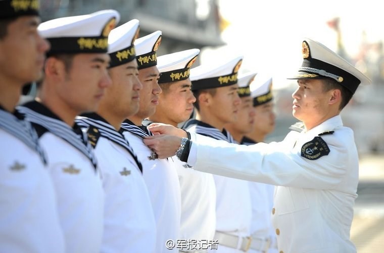Hải quân Trung Quốc thay quân phục thủy thủ 