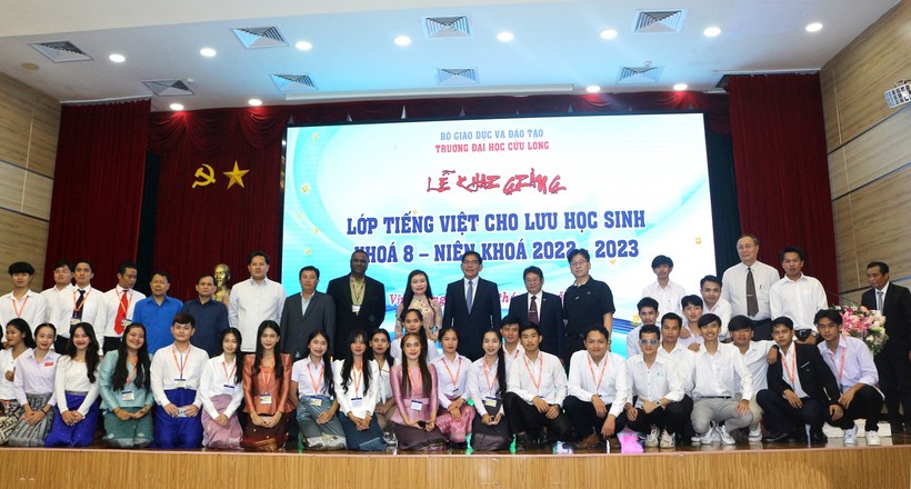 Trường ĐH Cửu Long khai giảng lớp đào tạo tiếng Việt  ảnh 1