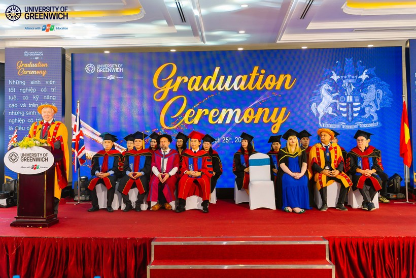 Greenwich Việt Nam trao bằng tốt nghiệp cho sinh viên tại Cần Thơ ảnh 2