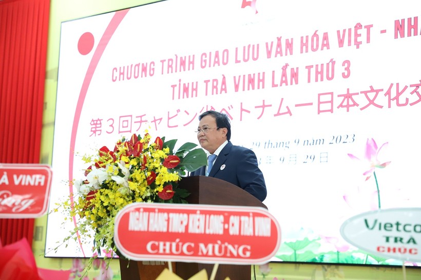 Ông Lê Văn Hẳn, Chủ tịch UBND tỉnh Trà Vinh phát biểu tại chương trình. ảnh 2