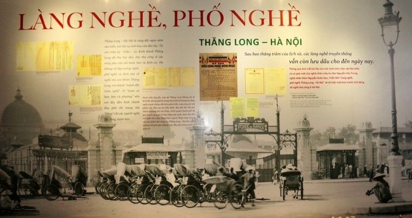 Triển lãm gồm 130 phiên bản tài liệu lần đầu tiên công bố, được lựa chọn từ khối Châu bản triều Nguyễn.