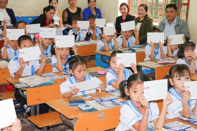 Học sinh lớp 1 trong giờ học Tiếng Việt.