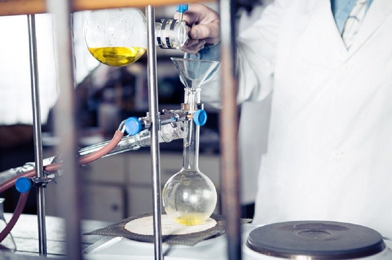 Chiết xuất tinh dầu cây dược liệu bằng công nghệ nano.