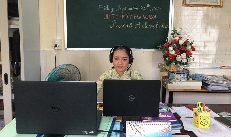 GV tỉnh Tiền Giang trong giờ dạy trực tuyến.