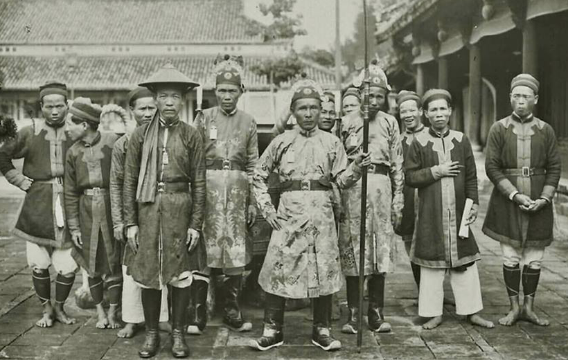 Đội Cấm vệ binh Cung đình Huế trong Lễ đăng quang của vua Bảo Đại năm 1926. Ảnh tư liệu.