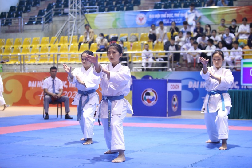 Ngọc Linh xuất sắc giành nhiều huy chương võ Karate tại các kỳ đại hội TDTT cấp tỉnh.
