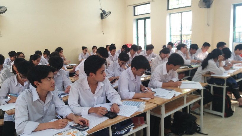 Học sinh Trường THPT Hương Khê (huyện Hương Khê, tỉnh Hà Tĩnh).