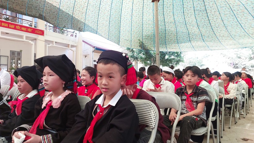 Đà Nẵng hỗ trợ xây dựng nhà bán trú cho học sinh vùng khó Sơn La ảnh 1