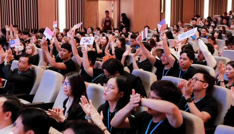 Hội thảo Mạng lưới thanh niên ASEAN-Hàn Quốc bàn về lĩnh vực du lịch ảnh 1