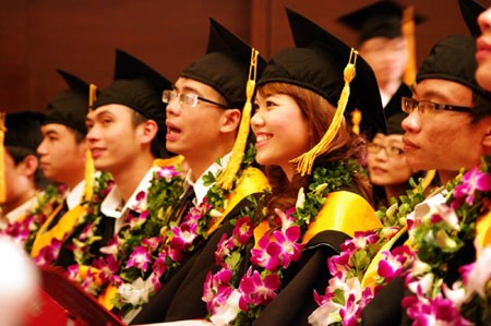 Sinh viên Trường ĐH FPT trong lễ tốt nghiệp
