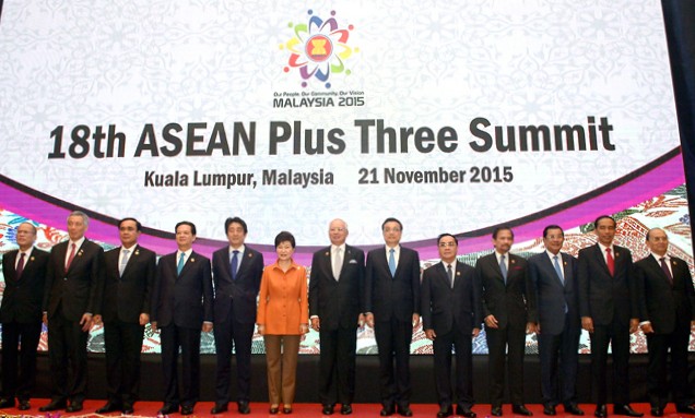 Thủ tướng dự Hội nghị Cấp cao ASEAN với các đối tác