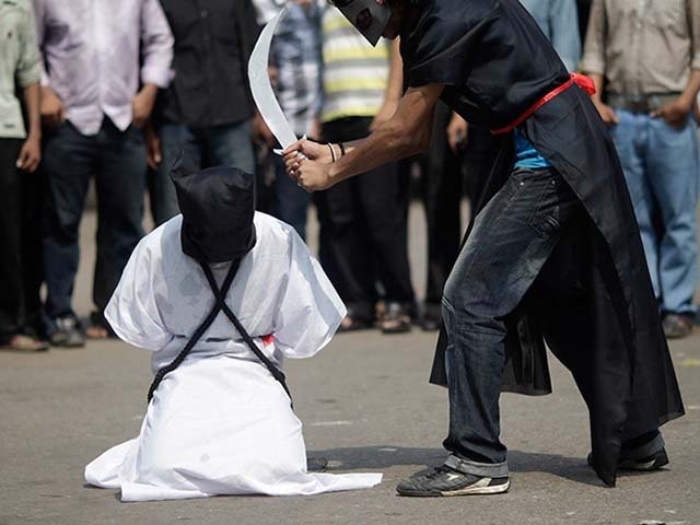 “Thứ 6 đen tối” kiểu Ả Rập Saudi: Chặt đầu hơn 50 người