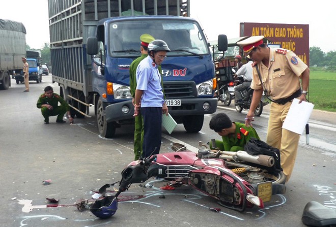 6 ngày Tết: Hơn 400 người thương vong vì tai nạn giao thông