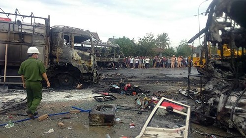 Tai nạn thảm khốc ở Bình Thuận: Phó Chủ tịch Ủy ban ATGT Quốc gia tức tốc vào hiện trường