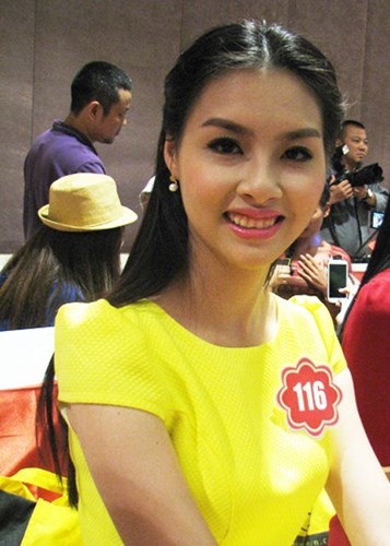 Nhan sắc Hoa hậu biển Phạm Thùy Trang khiến công chúng "phát hoảng"