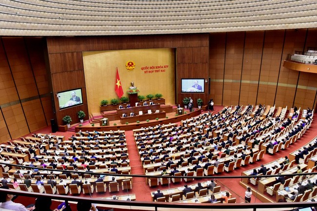 Sáng mai (16/11), Bộ trưởng Bộ GD&ĐT Phùng Xuân Nhạ trả lời chất vấn của đại biểu Quốc hội