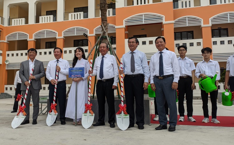Khánh thành ngôi trường THPT ở Long An mang tên Anh hùng Nguyễn Trung Trực  ảnh 3
