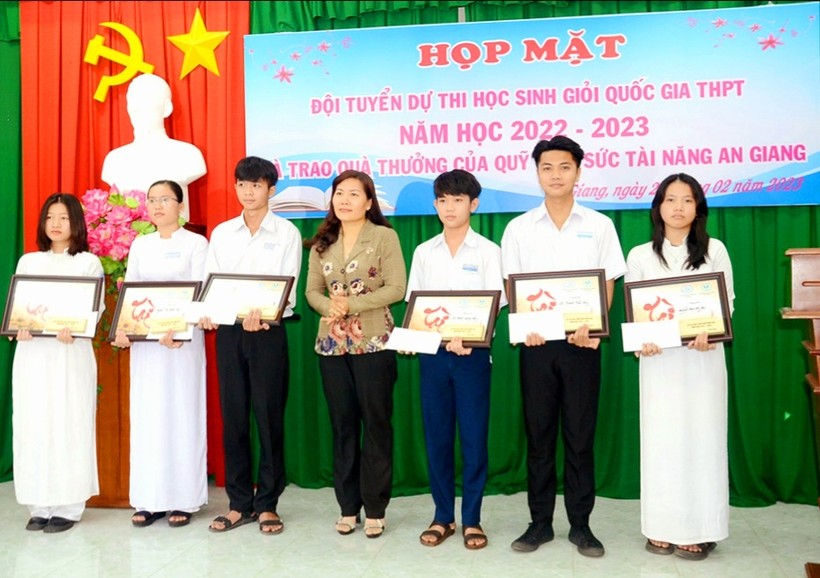 An Giang có 19 học sinh đạt giải kỳ thi chọn HSG quốc gia THPT ảnh 1