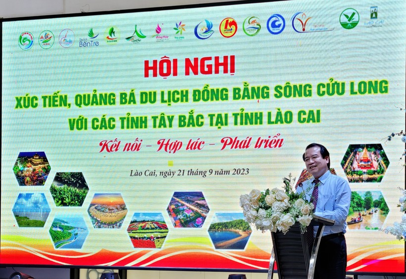 Ông Hà Văn Siêu - Phó Cục trưởng Cục Du lịch quốc gia Việt Nam phát biểu tại Hội nghị. ảnh 1
