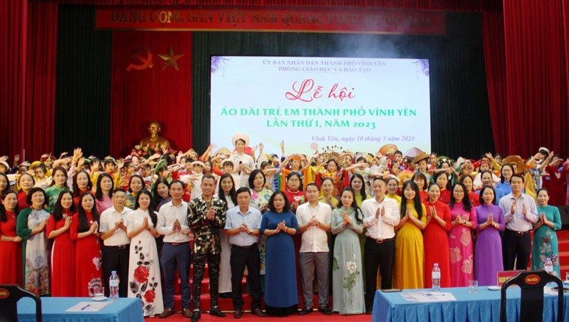 152 thí sinh thi tài tại Lễ hội Áo dài trẻ em thành phố Vĩnh Yên ảnh 3