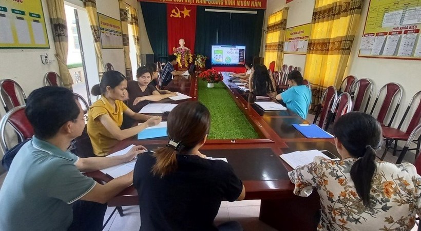 Tín hiệu tích cực trong triển khai sách giáo khoa mới ở Phú Thọ ảnh 2