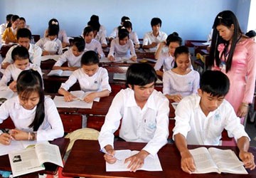 Ninh Thuận dự kiến không quy định điểm chuẩn trường THPT công lập