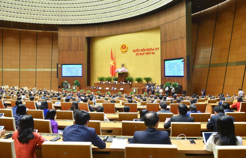 Toàn cảnh phiên biểu quyết thông qua Nghị quyết Kỳ họp thứ 3, Quốc hội khóa XV. Ảnh: Quochoi.vn