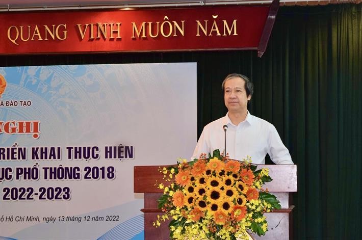 Bộ trưởng Nguyễn Kim Sơn phát biểu kết luận Hội nghị đánh giá tình hình triển khai thực hiện Chương trình giáo dục phổ thông 2018 đến năm học 2022-2023.