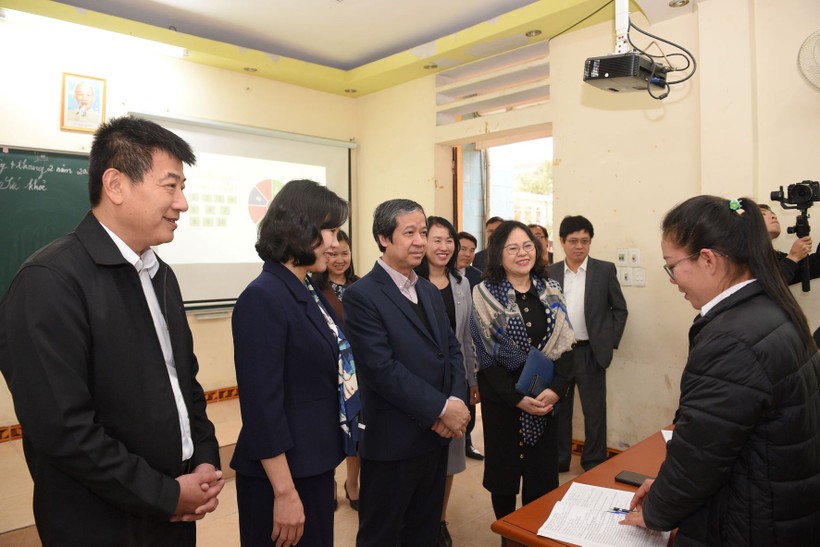 Bộ trưởng Nguyễn Kim Sơn thăm, làm việc với Trường Hữu nghị T78 và T80  ảnh 6