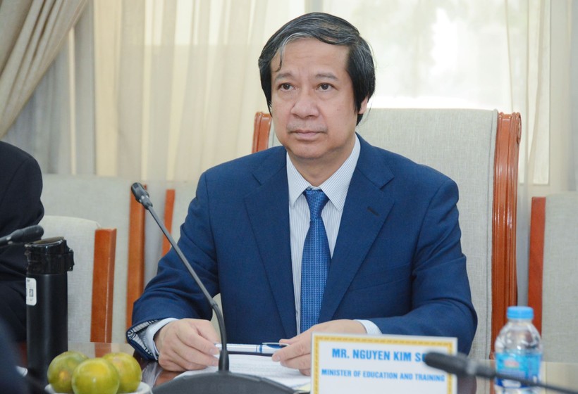 Bộ trưởng Nguyễn Kim Sơn phát biểu tại buổi làm việc. ảnh 2