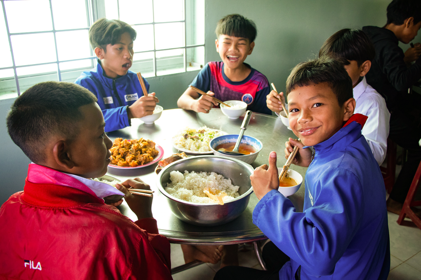 CHIN-SU trao 'Một triệu bữa cơm có thịt' tiếp sức cho học trò vùng cao ảnh 3