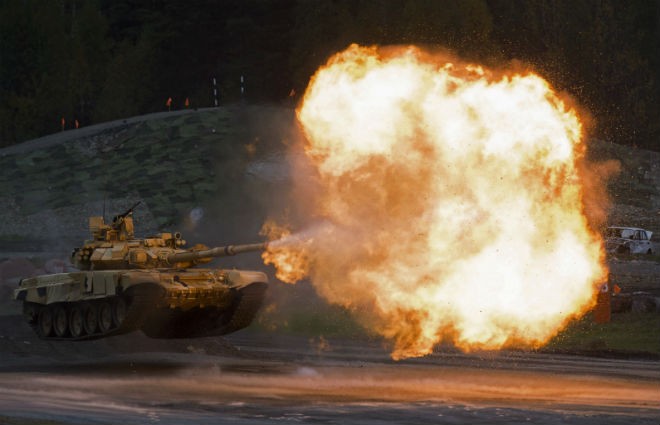 Iran dự định nhập khẩu công nghệ sản xuất T-90 của Nga