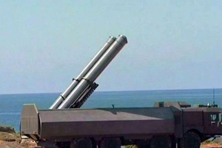 Tên lửa hành trình P-800 Yakhont của Nga. Ảnh: Lao động