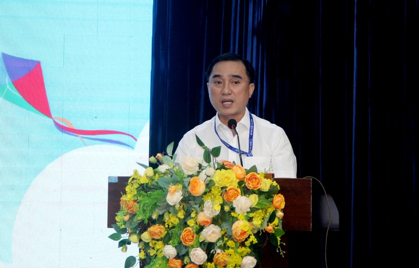 Ông Trần Ngọc Huy phát biểu tại buổi lễ ra mắt.