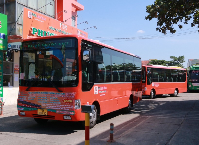 Thừa Thiên - Huế: Ưu đãi giá vé 5 tuyến buýt chất lượng cao cho học sinh, sinh viên