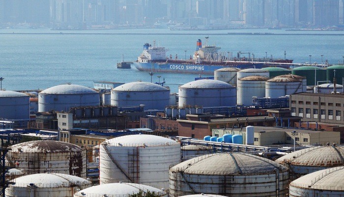 Bộ Tài chính Mỹ sẽ áp dụng các biện pháp trừng phạt với 5 thực thể có liên quan đến giao dịch dầu mỏ từ Iran, trong đó có một công ty Việt Nam - Ảnh: Reuters