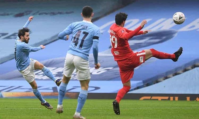 Bernardo Silva chói sáng giúp Man City thắng “3 sao” ở vòng 3 FA Cup.