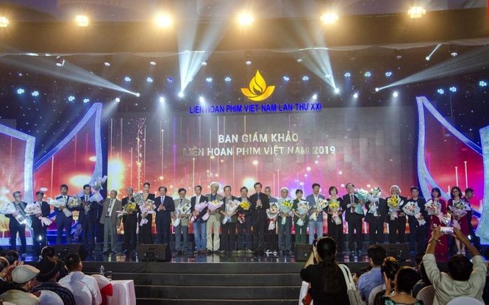 Lễ khai mạc Liên hoan Phim Việt Nam lần thứ XXI.