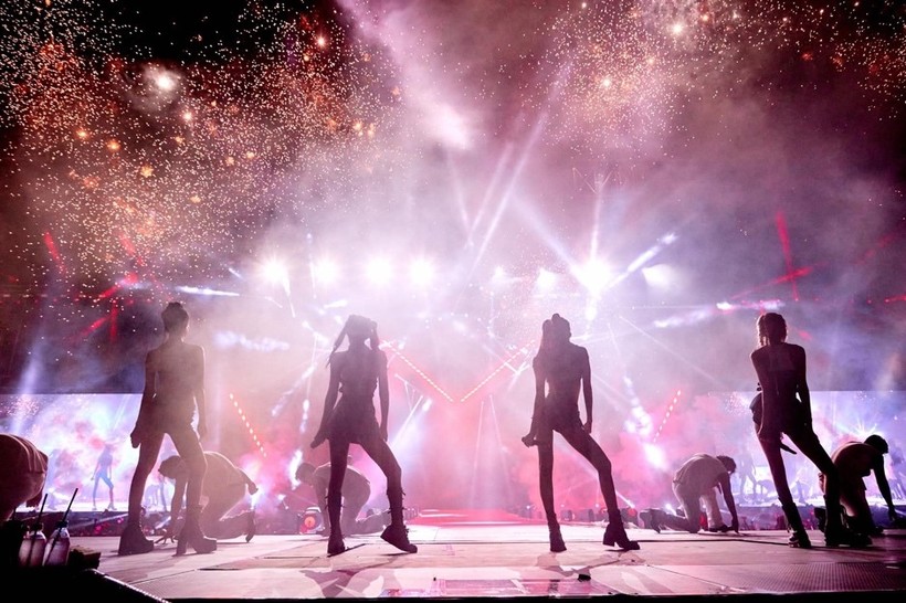 Doanh thu hai đêm diễn của BLACKPINK tại Hà Nội 'khủng' cỡ nào? ảnh 3