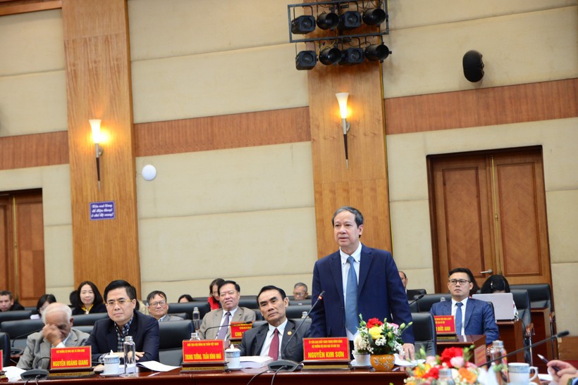 Bộ trưởng GD&ĐT Nguyễn Kim Sơn phát biểu tại Hội thảo.