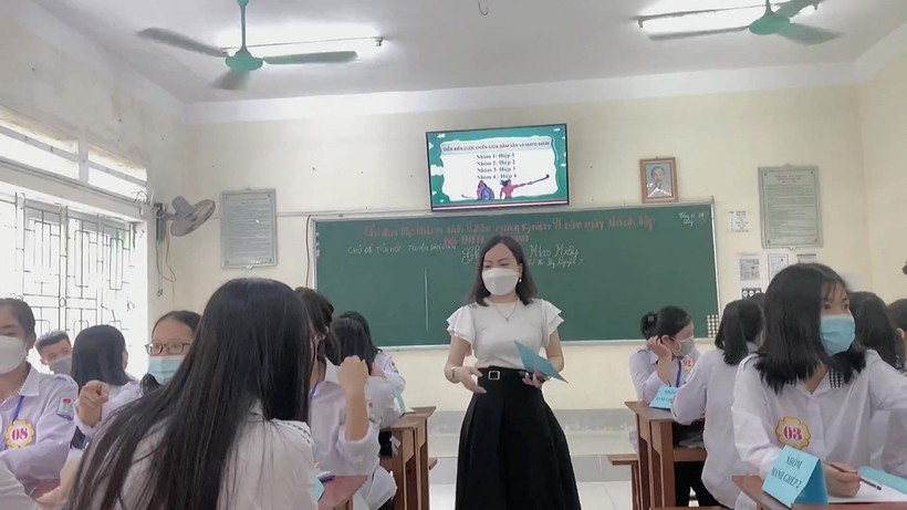 Tiết học Ngữ văn tại Trường THPT Hồng Lĩnh.