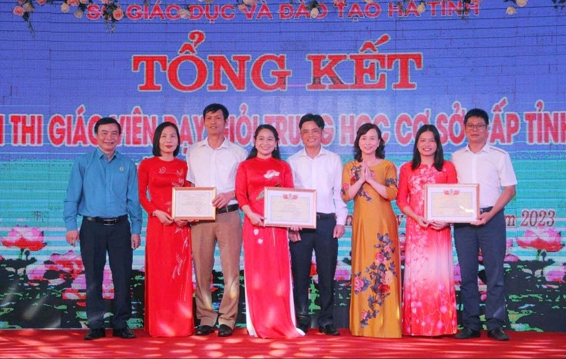 173 giáo viên đạt danh hiệu Giáo viên dạy giỏi cấp THCS tỉnh Hà Tĩnh  ảnh 7