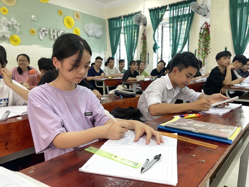 Giải tỏa áp lực cho học sinh Hà Tĩnh trước kỳ thi lớp 10 ảnh 3